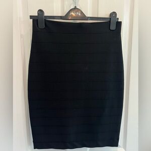 Joseph Ribkoff Pencil Skirt, Size 6, never worn